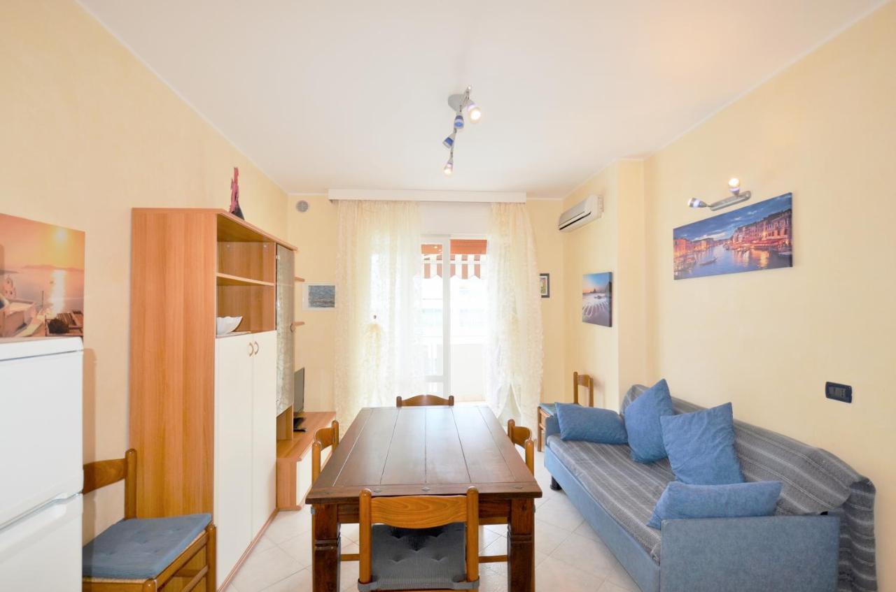 Apartamento Magica Immobiliare - Doge 22 Lido di Jesolo Exterior foto